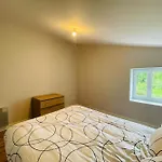 Maison Les Mottes-cour Et Garage Hébergement de vacances Asnières-la-Giraud