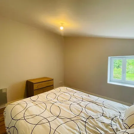 Maison Les Mottes-cour Et Garage Vakantiehuis Asnières-la-Giraud