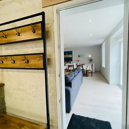 Maison Les Mottes-cour Et Garage Asnières-la-Giraud